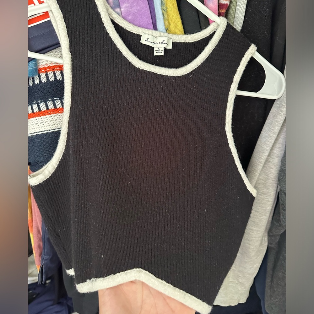 Black Cropped Tank Top